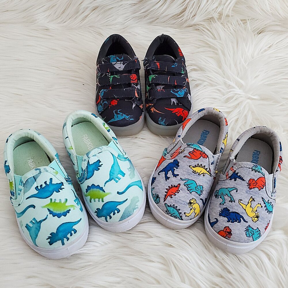 Fabkids Boy's Dinosaur Graphics Slip On Sneakers SZ 7